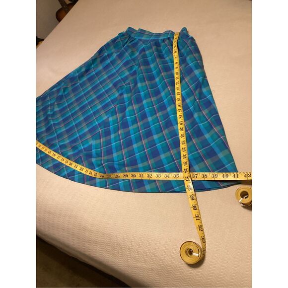 Vintage Plaid Skirt Set - Picture 9 of 14